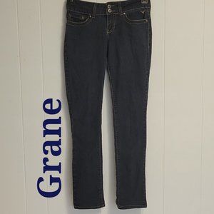 Grane "Kim" Low Rise Curvy Skinny Blue Jeans. Sz: 5 (Jr)